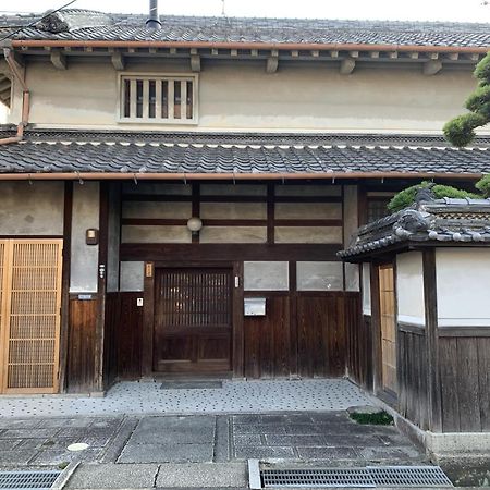 Отель Old Japanese House Tondabayashi Экстерьер фото